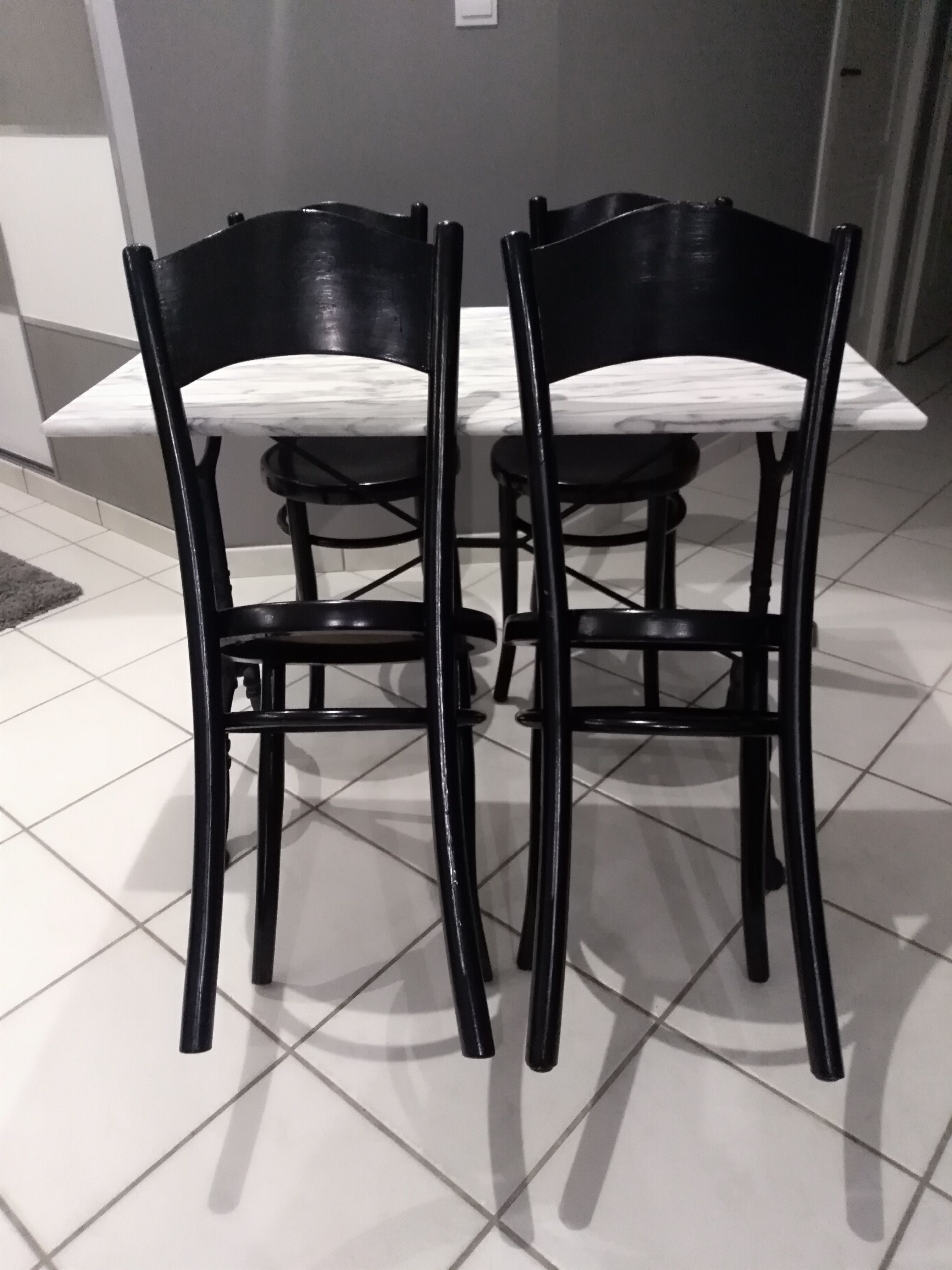 Table Bistro marble and 4 chairs Baumann