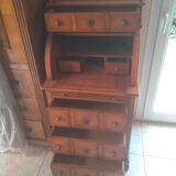 Small cylinder secretary
