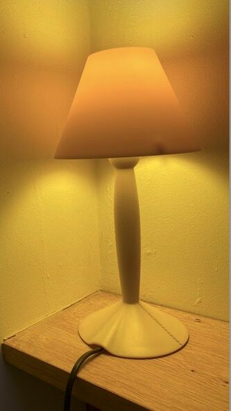 Lampe Miss Sissi de Philippe Starck pour Flos