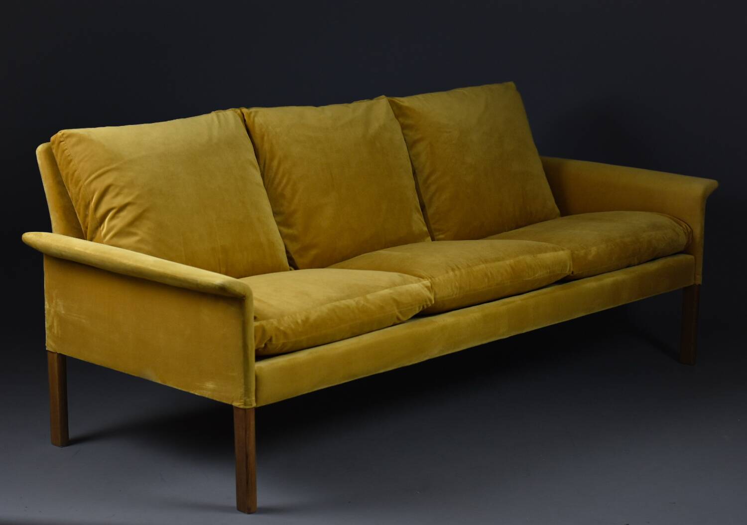 Hans Olsen Model 500 – Lounge Set  Fully Restored