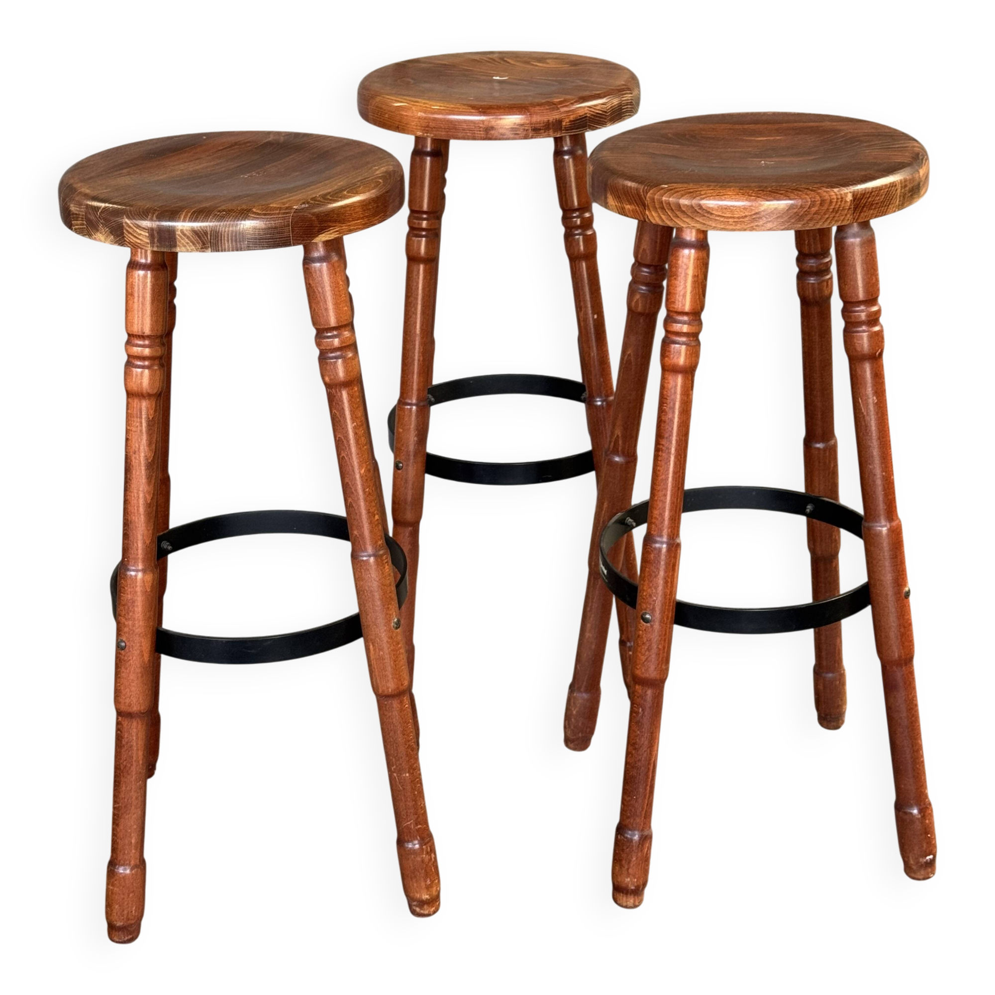 Trio de tabourets de bar en bois Bernkop