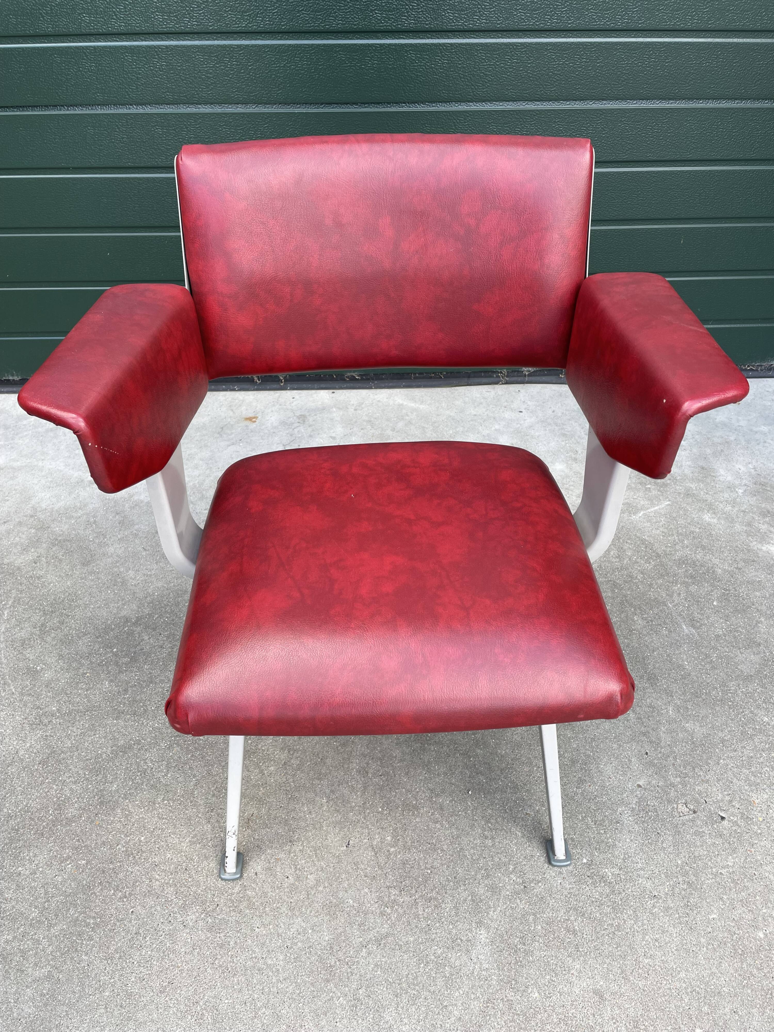 Friso Kramer Resort chairs set of 4 ‘Resort’ by Ahrend de Cirkel 1966