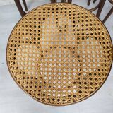 Bar stool