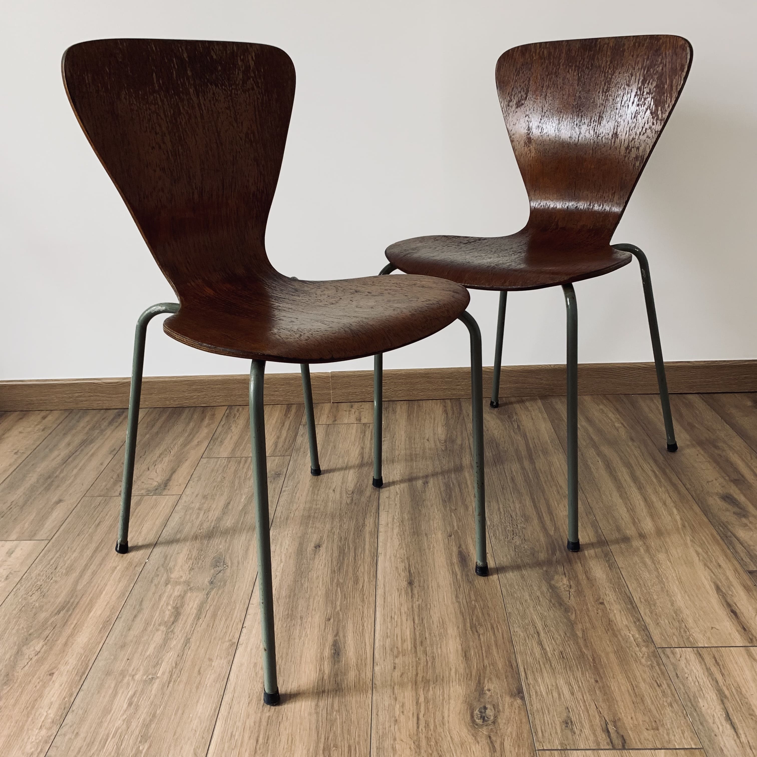 Pair of 3107 chairs - wood & metal