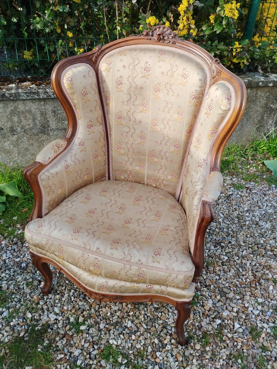 Paire de fauteuils anciens style louis xv