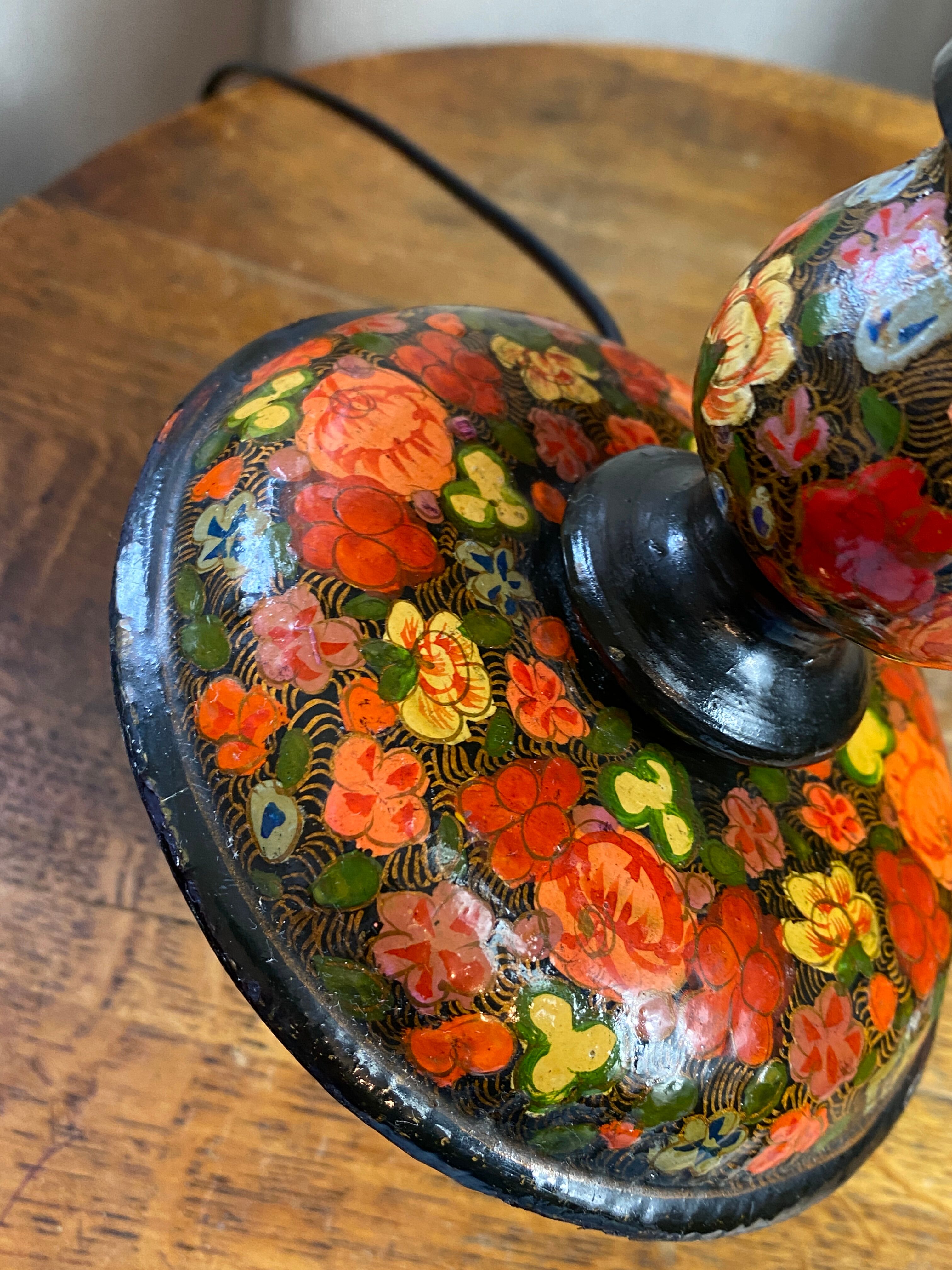 Paire de pieds de lampes Kashmiri