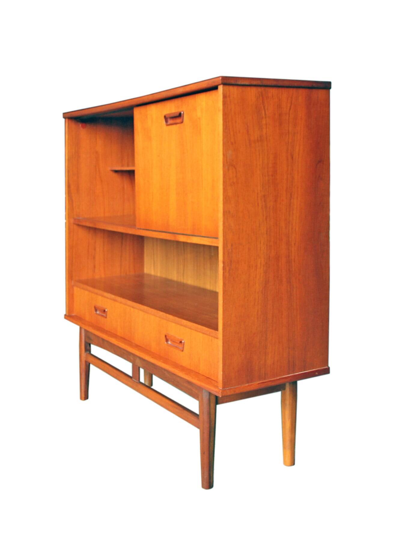 Enfilade haute scandinave en teck, Années 60