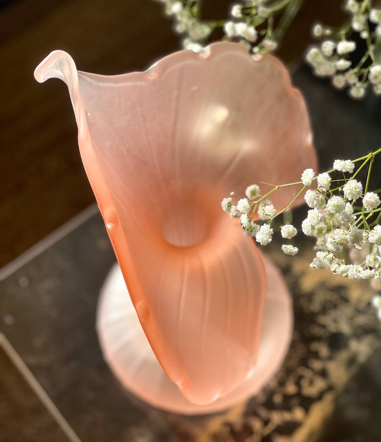 Leonardo vase in pink frosted glass