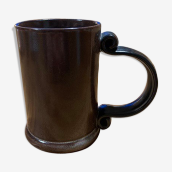 Brown sandstone mug