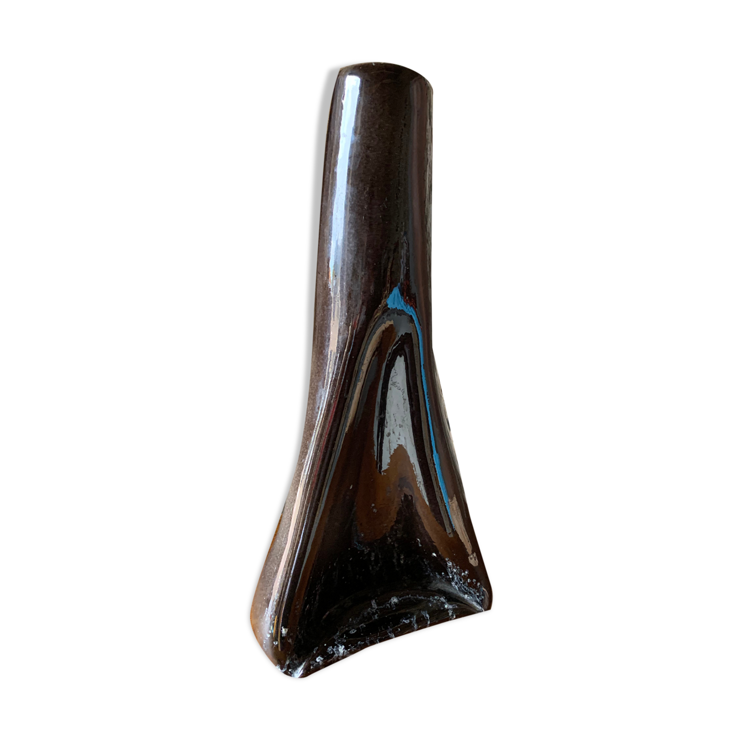 Vase céramique émaillé noir forme libre