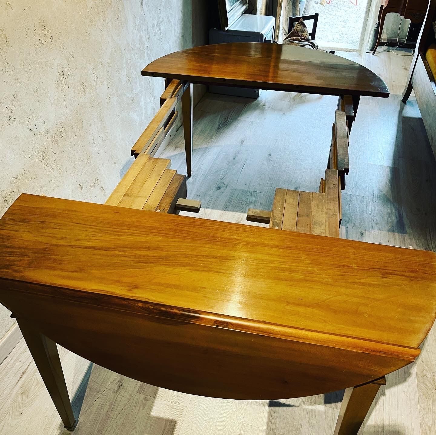 Living room table 1950s 1960s