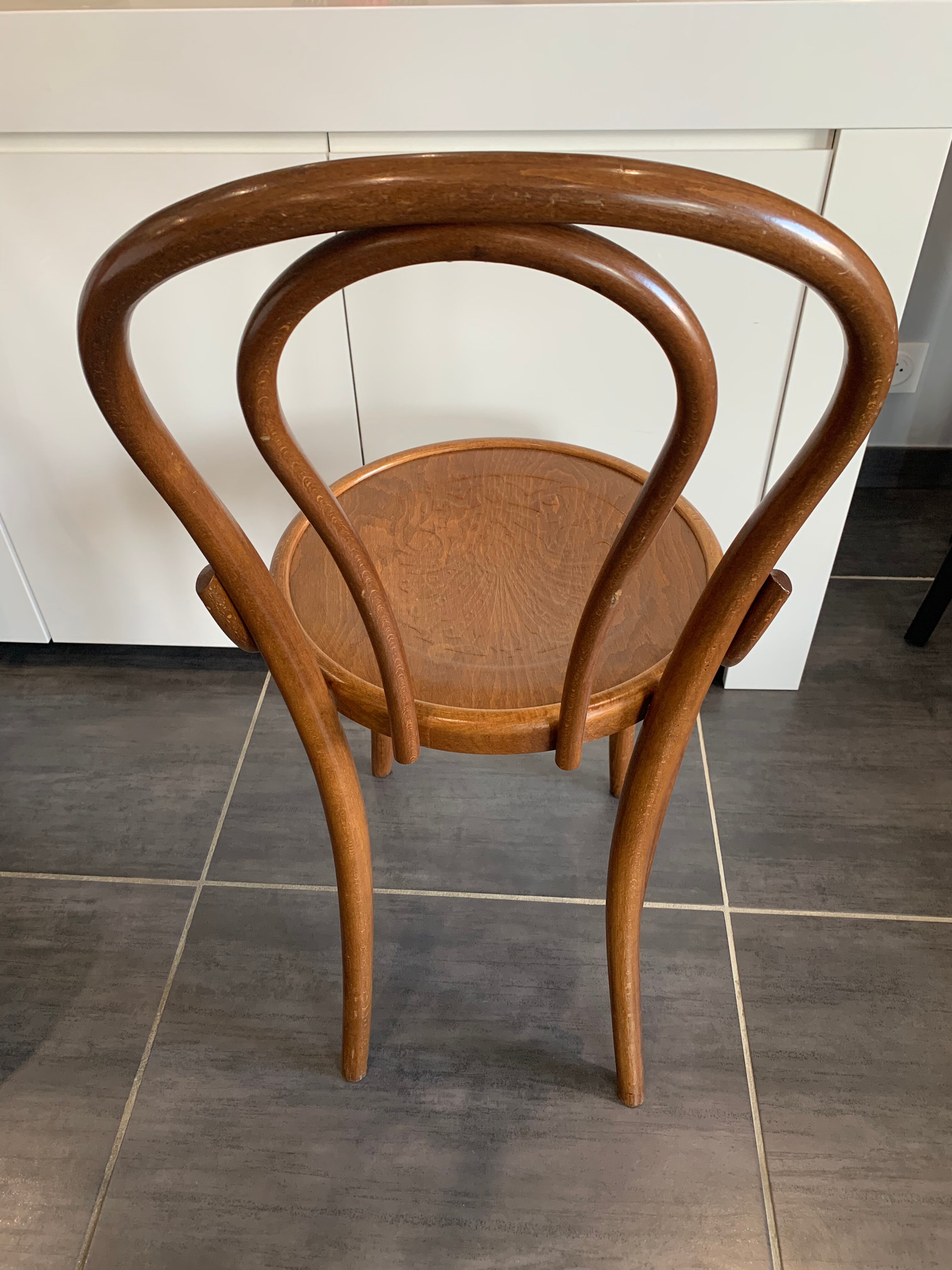 Series of 6 bistro chairs