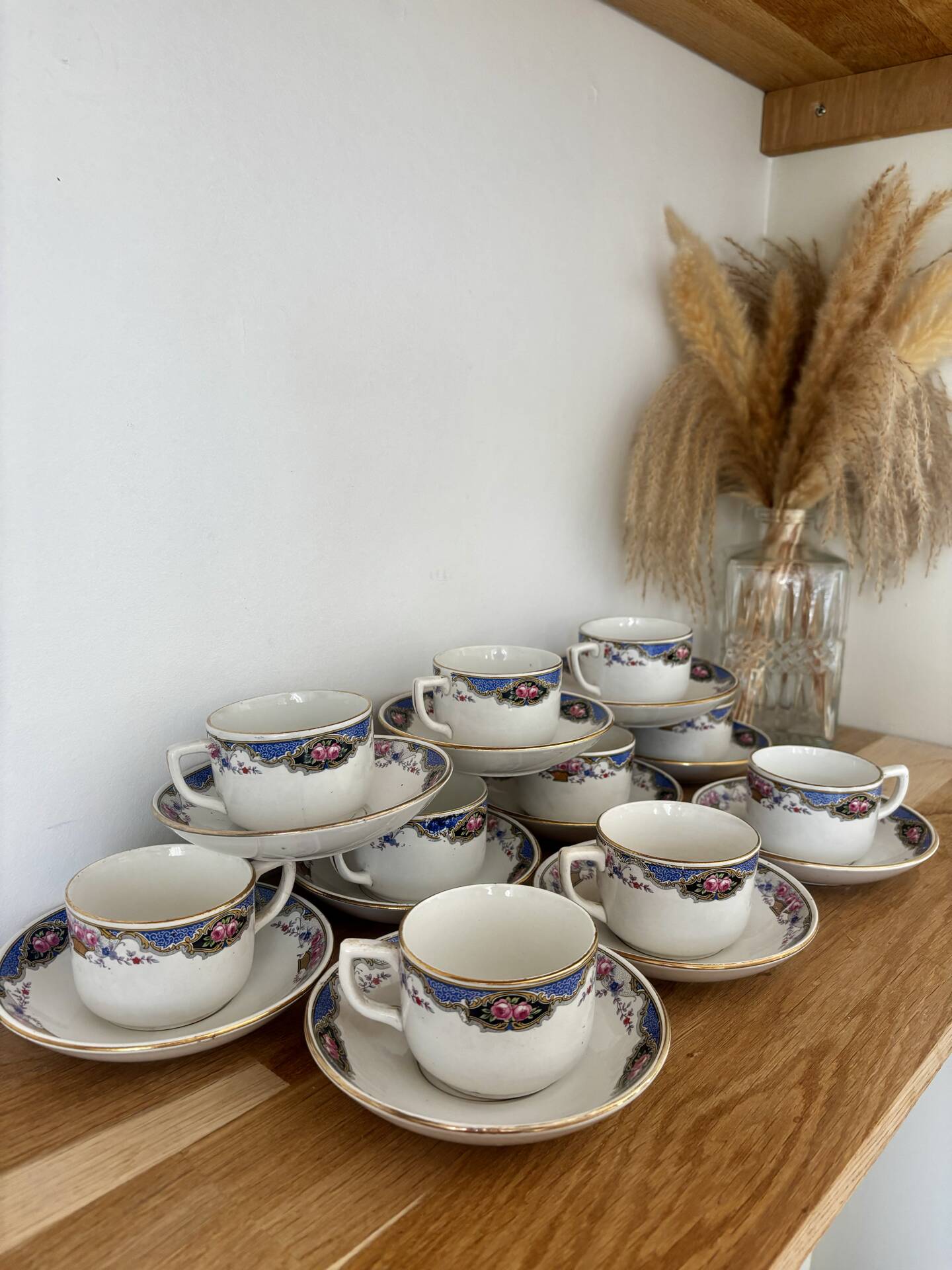 Set of 10 antique cups and saucers Digoin Sarreguemines