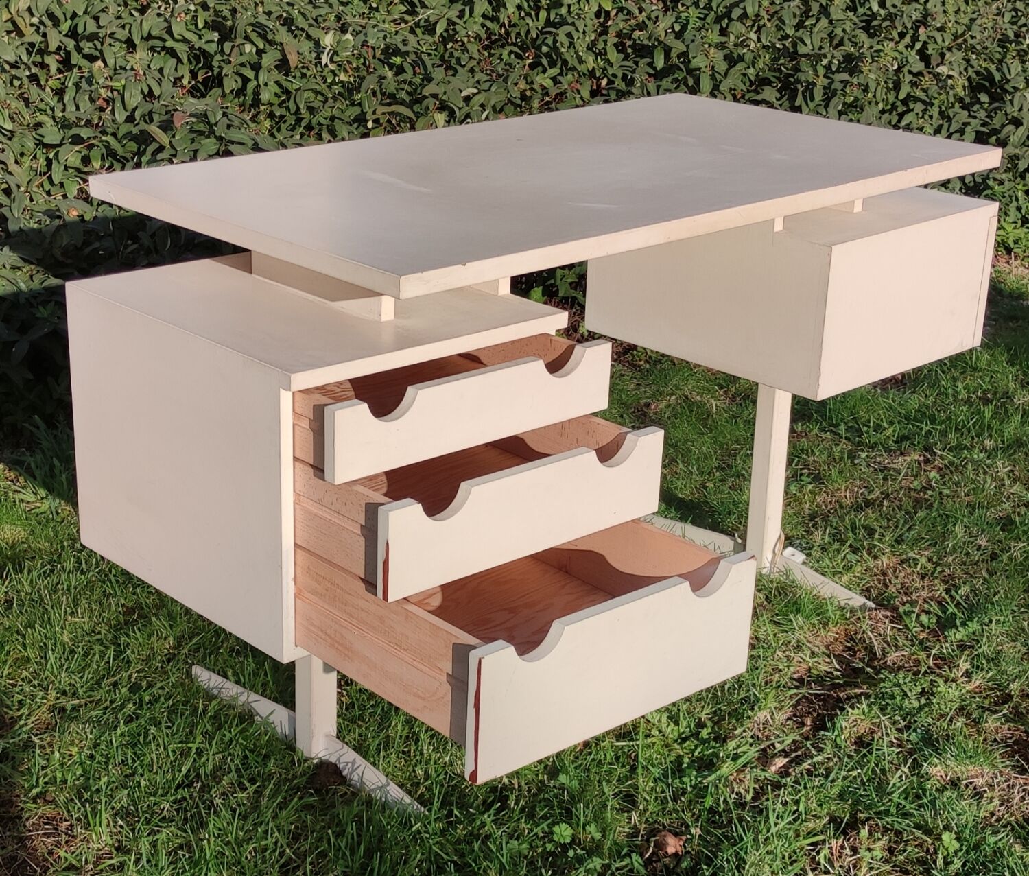 Design desk from the 1960s