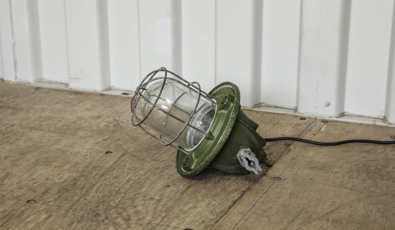 Lampe de bateau verte industriel rare unique