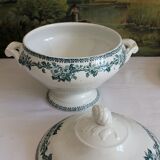 Iron earth tureen Guadeloupe Saint Amand