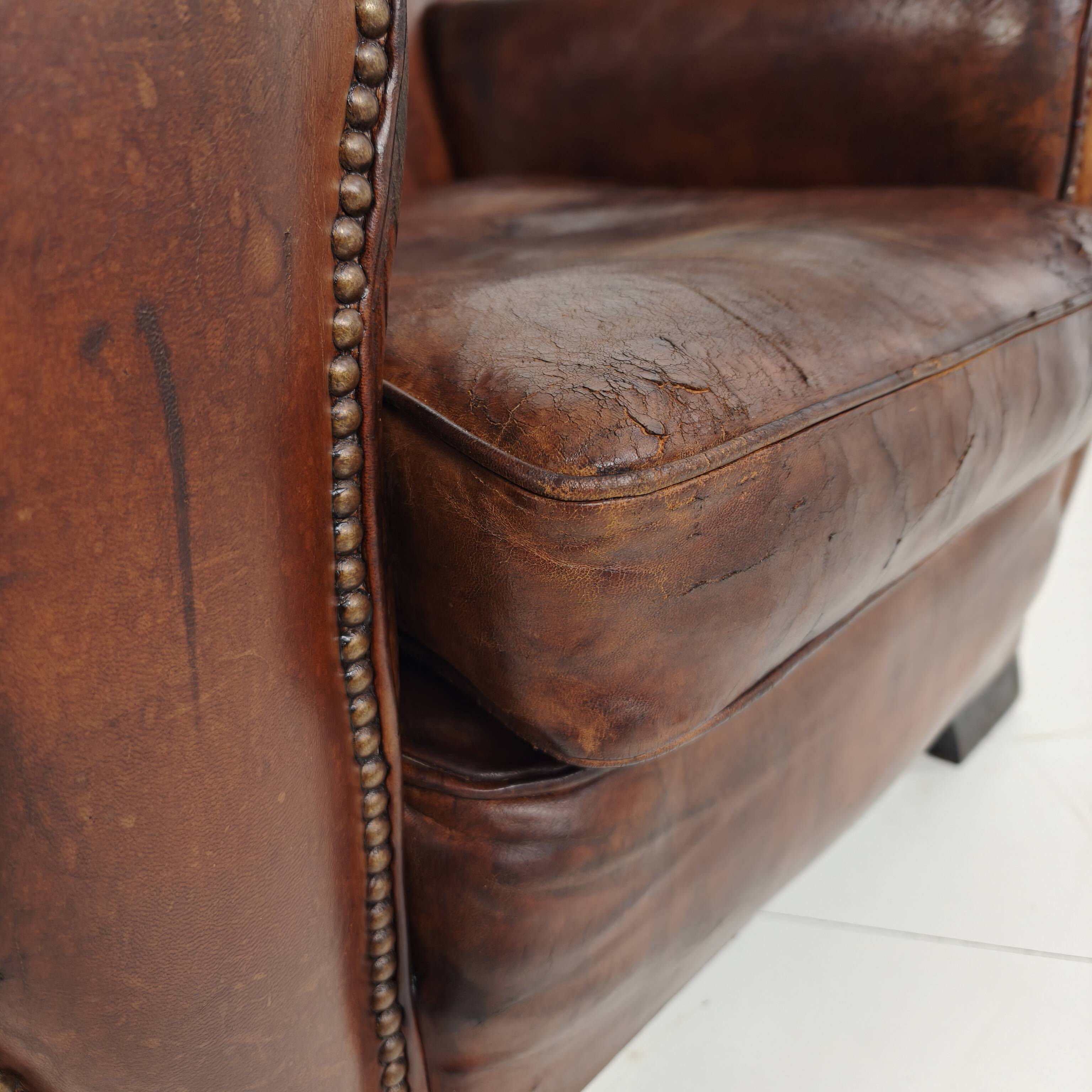 Leather Art Deco Gentleman’s Club Chair