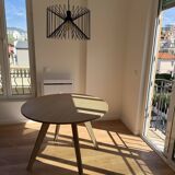 Bolia round table Ø100 cm in light oak – very good condition