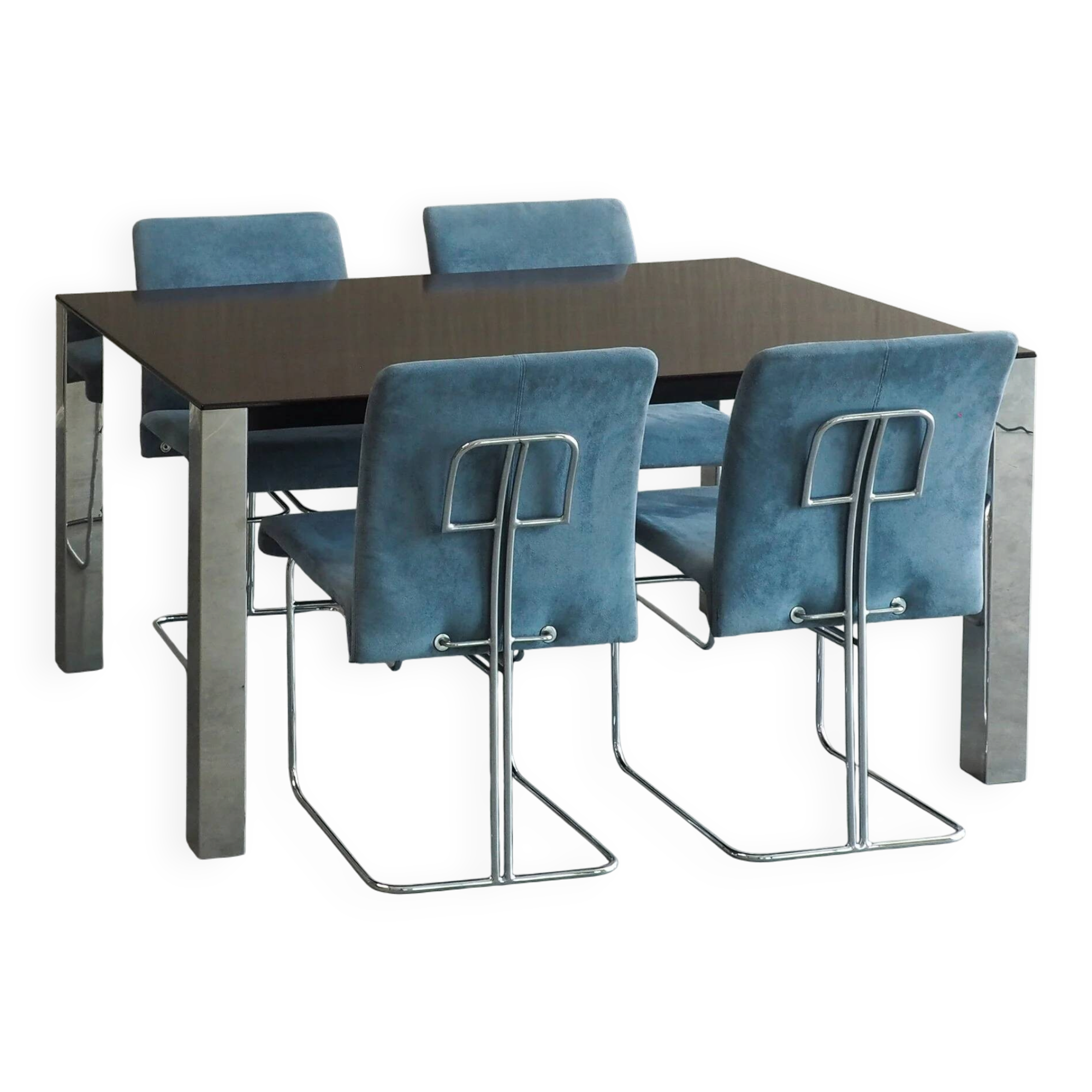 Dining set by Saporiti