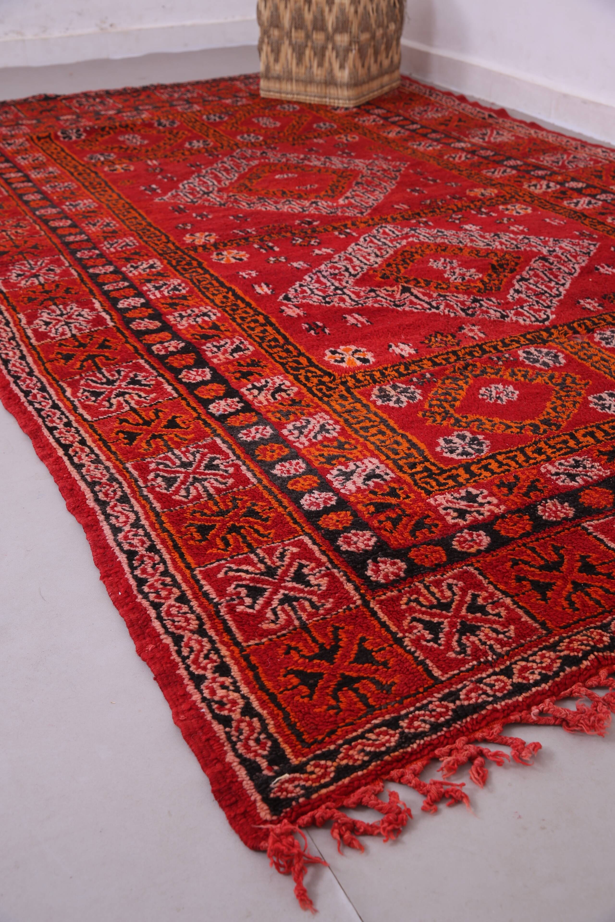 Red Vintage Moroccan Rug 192 x 321 cm - Berber Wool Rug - Handmade Rug Boho