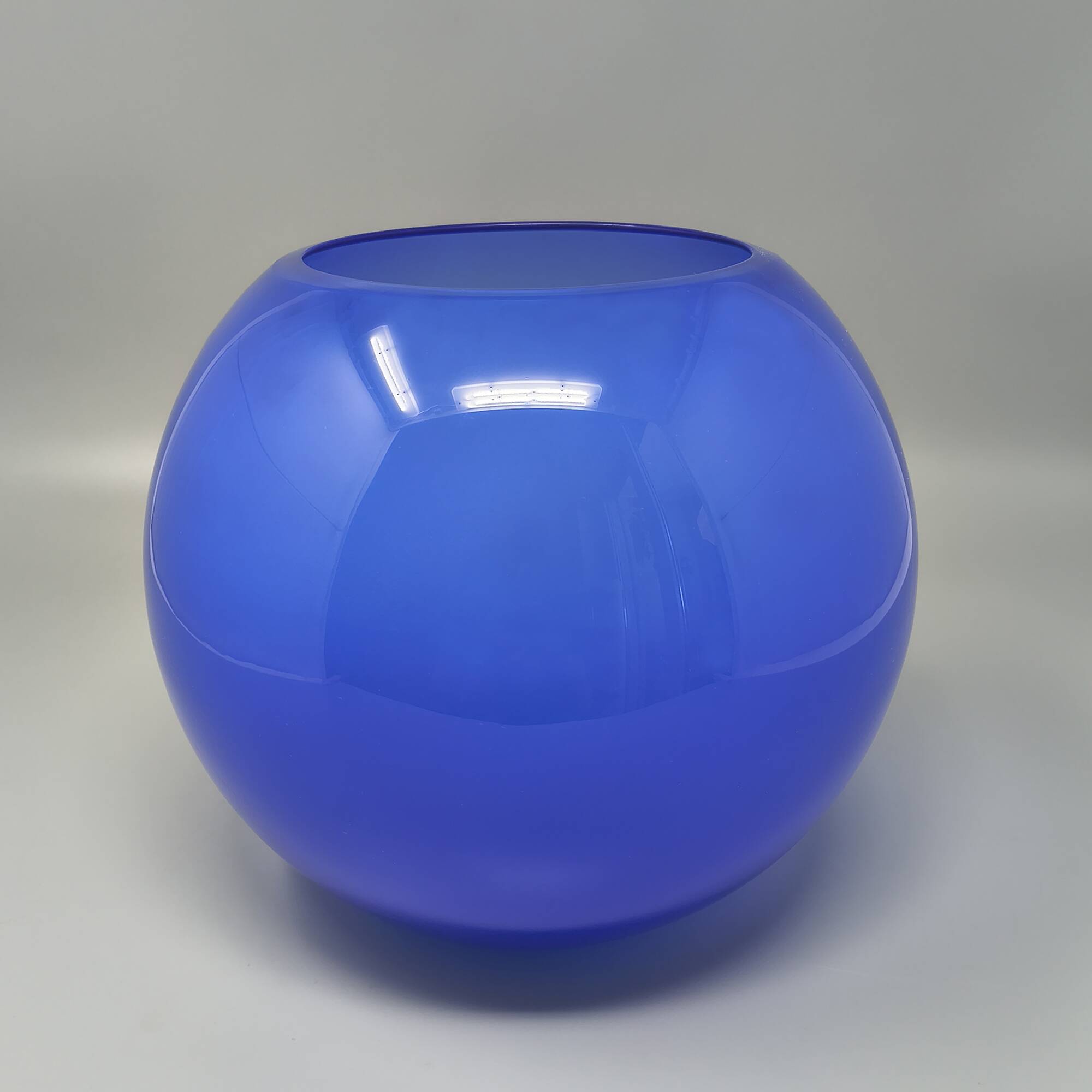 1970s Mid-Century Blue Vase by Ind. Vetraria Valdarnese. Made in Italy