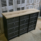 Industrial storage cabinet 12 strafor valve and solid oak top