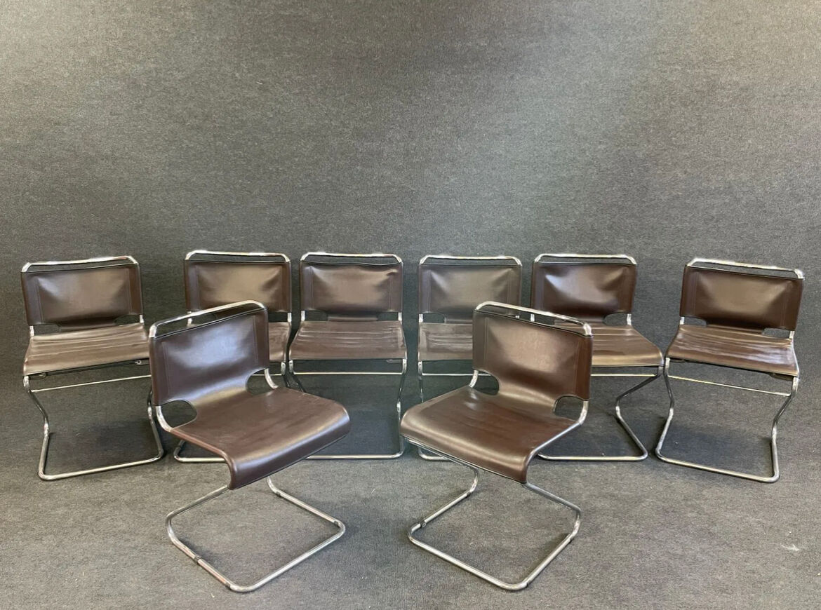 Suite of 8 chairs Pascal Mourgue model Biscia