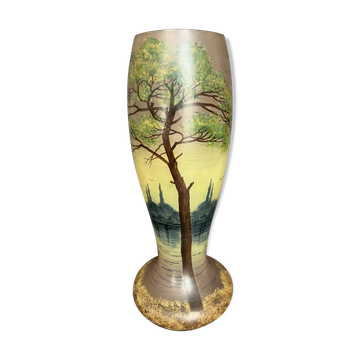Enamelled glass vase