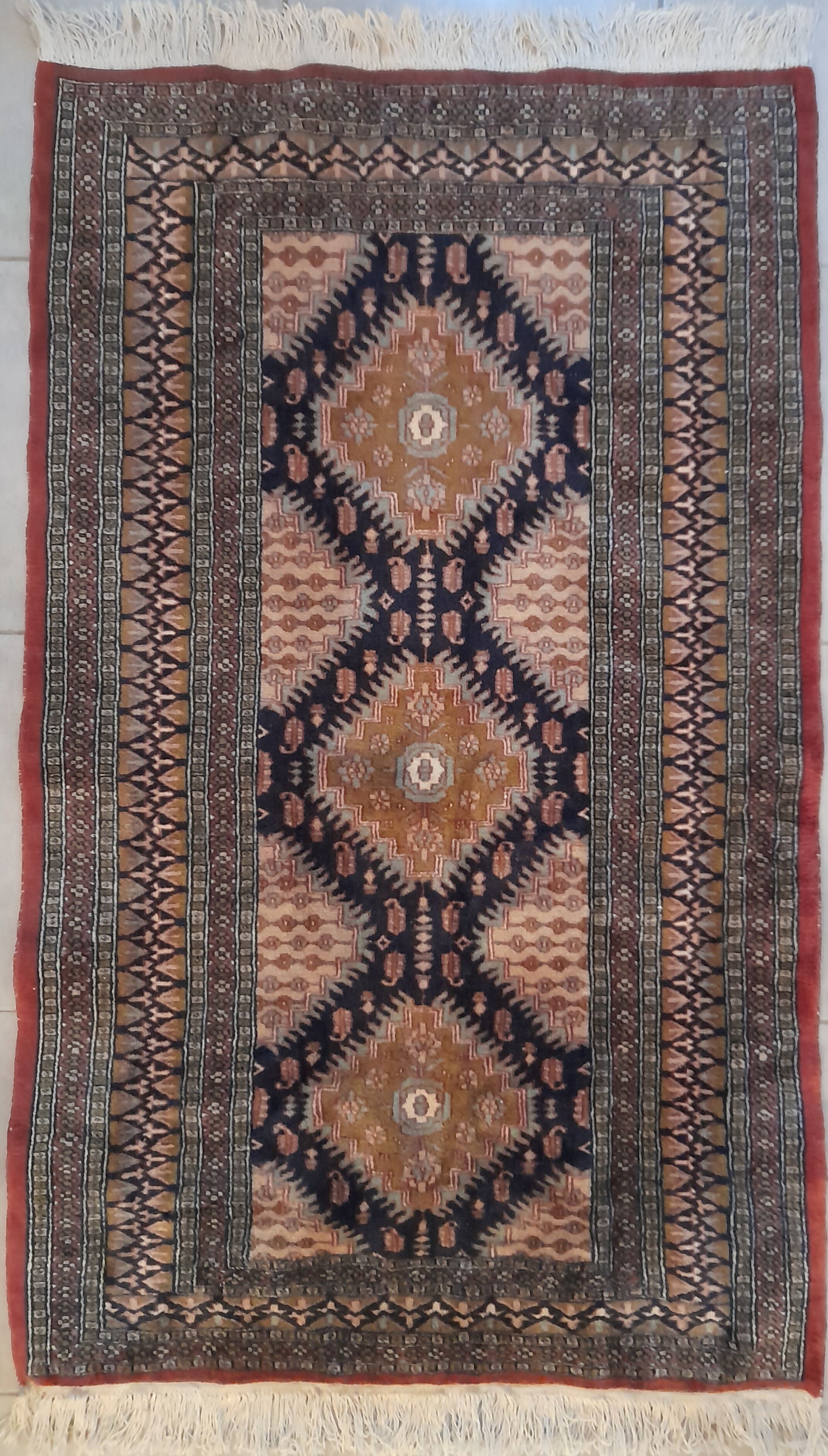 Handmade carpet 159x95cm