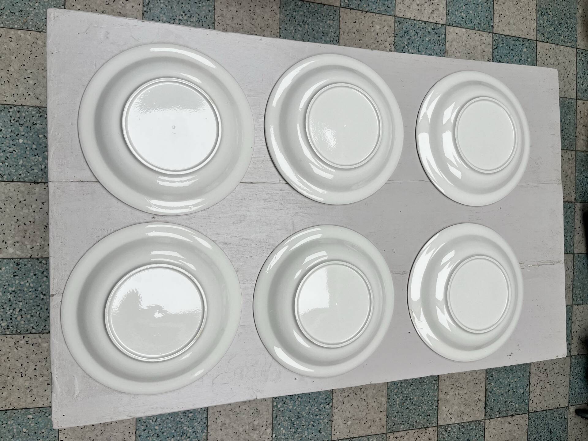 6 deep plates
