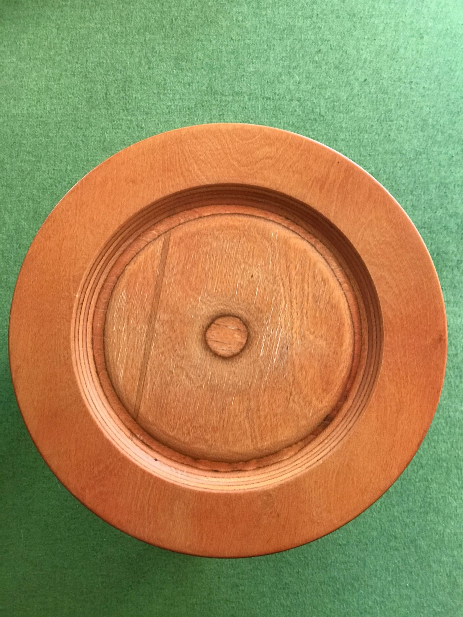 Plat en bois finlandais, design Eero Saarinen