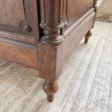 Drapery oak counter 1900