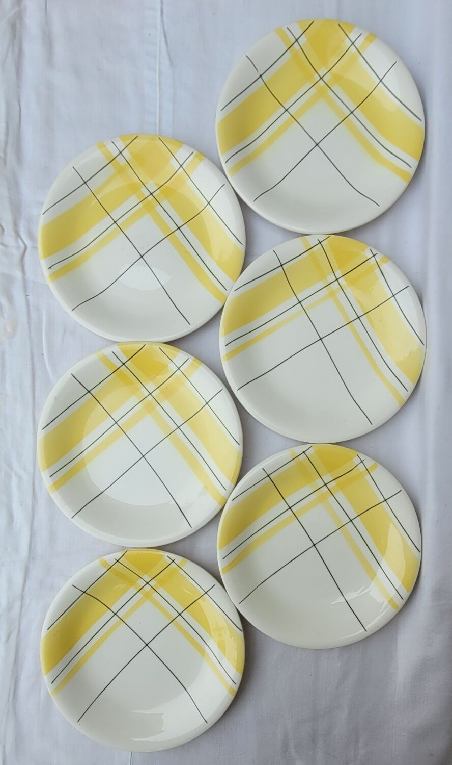 Set of 6 dessert plates model Montreal yellow Salins