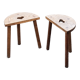 Paire de tabourets de berger en chêne tripode décor au cœur
