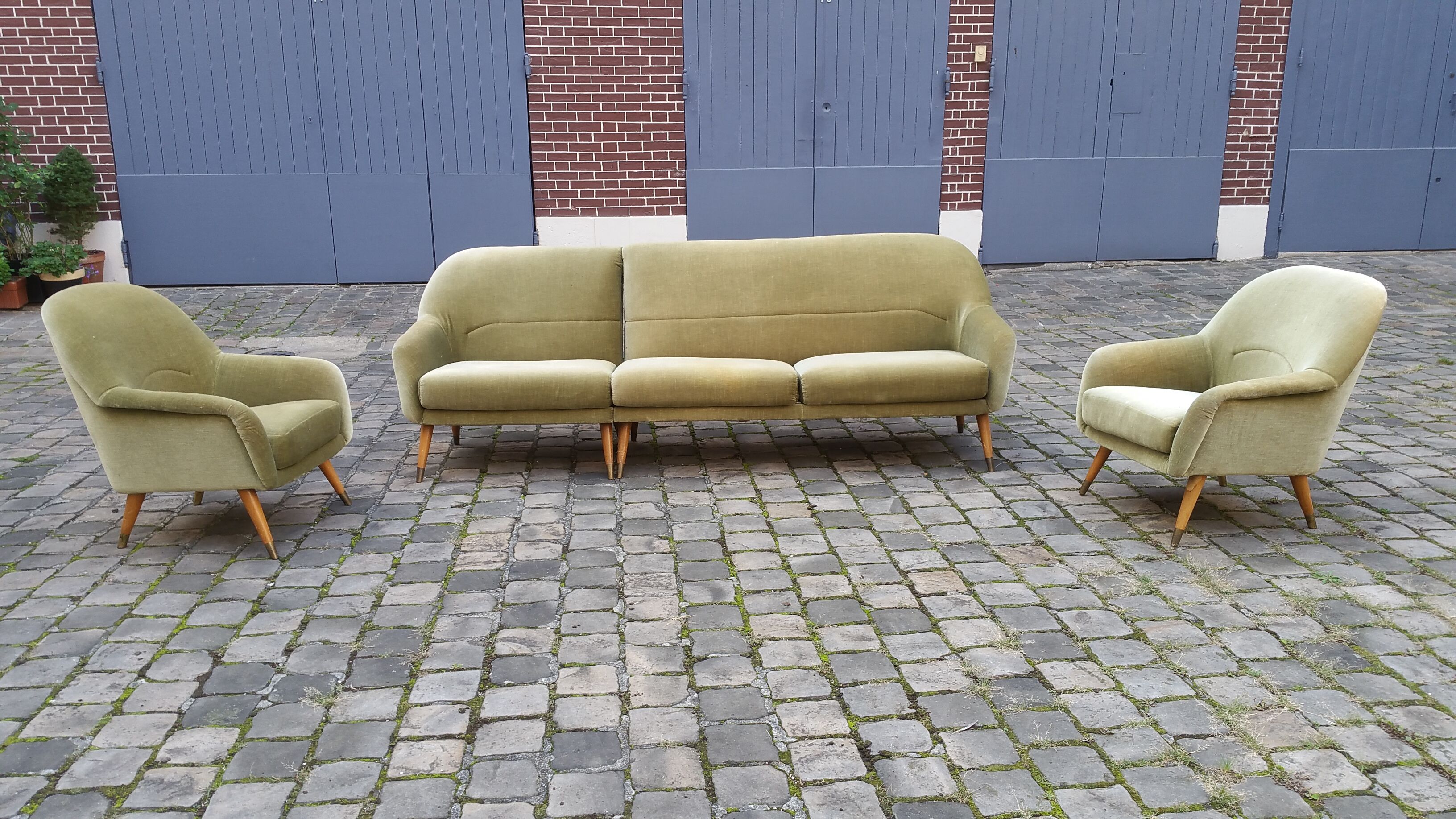 Together chairs Danish club 50 years Organic Green soft iced