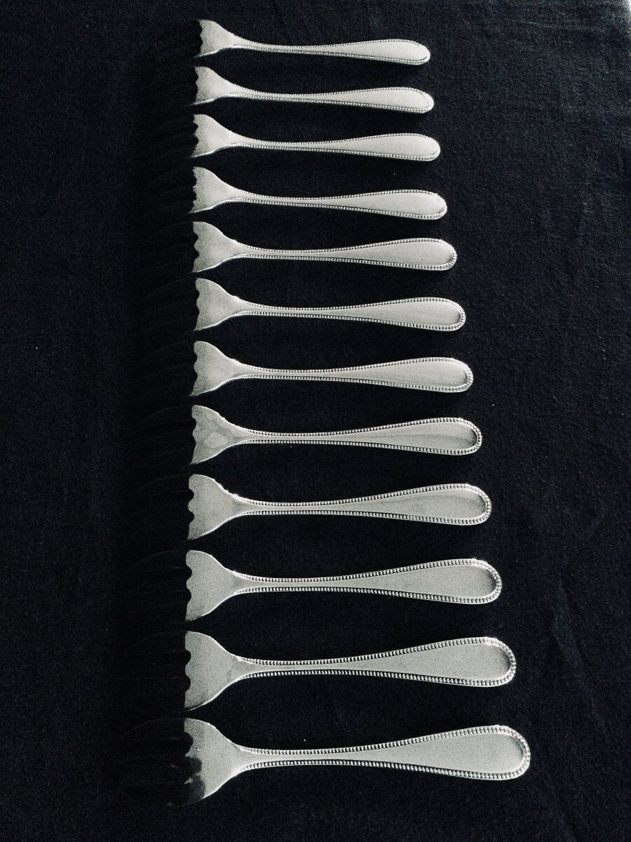 12 pearl oyster forks