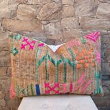 Handmade cushion cover in Berber wool: Moroccan Kilim cushion