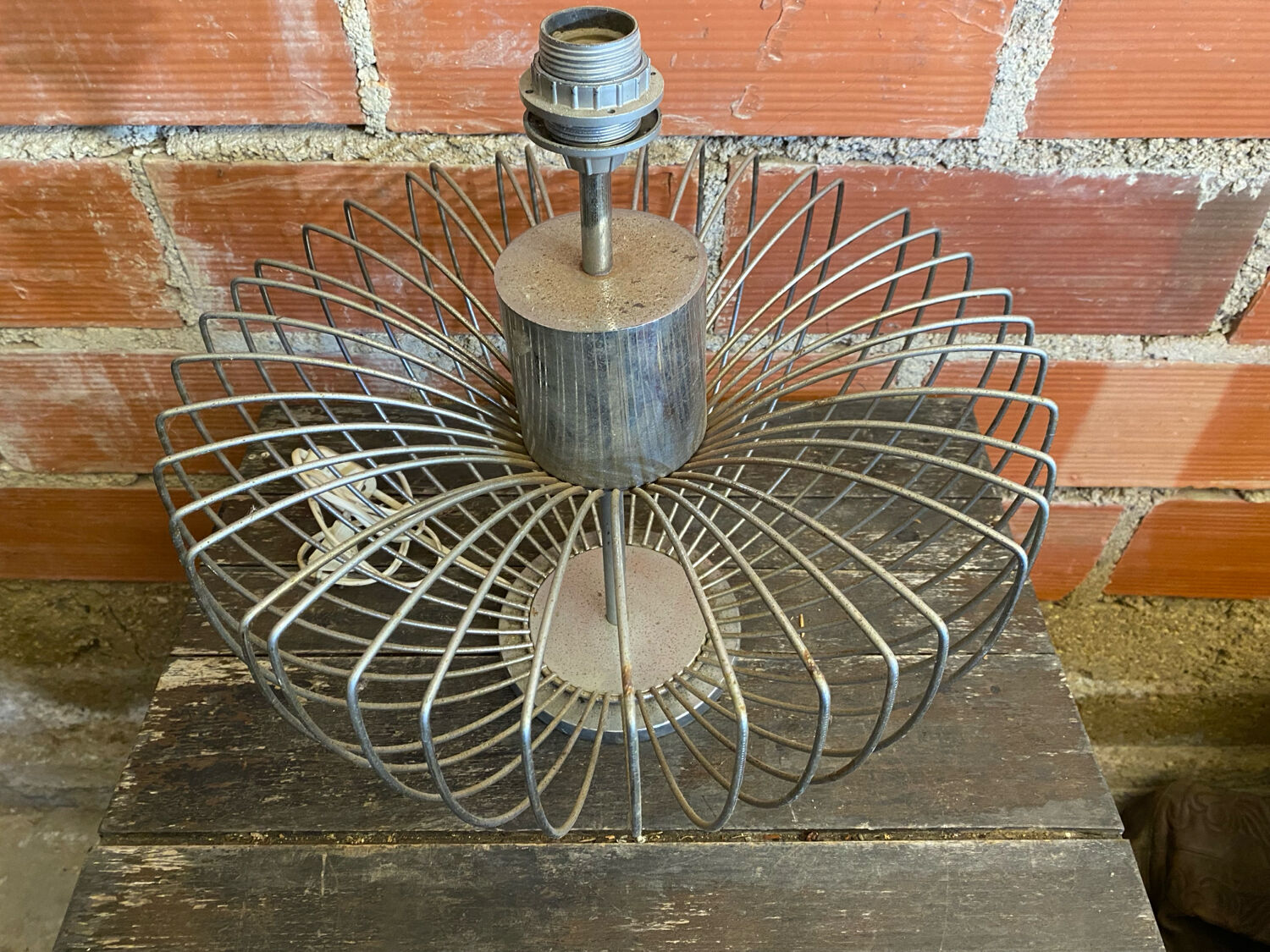 Chrome Metal Wire Space Age Lamp Base 1970s Vintage #D82