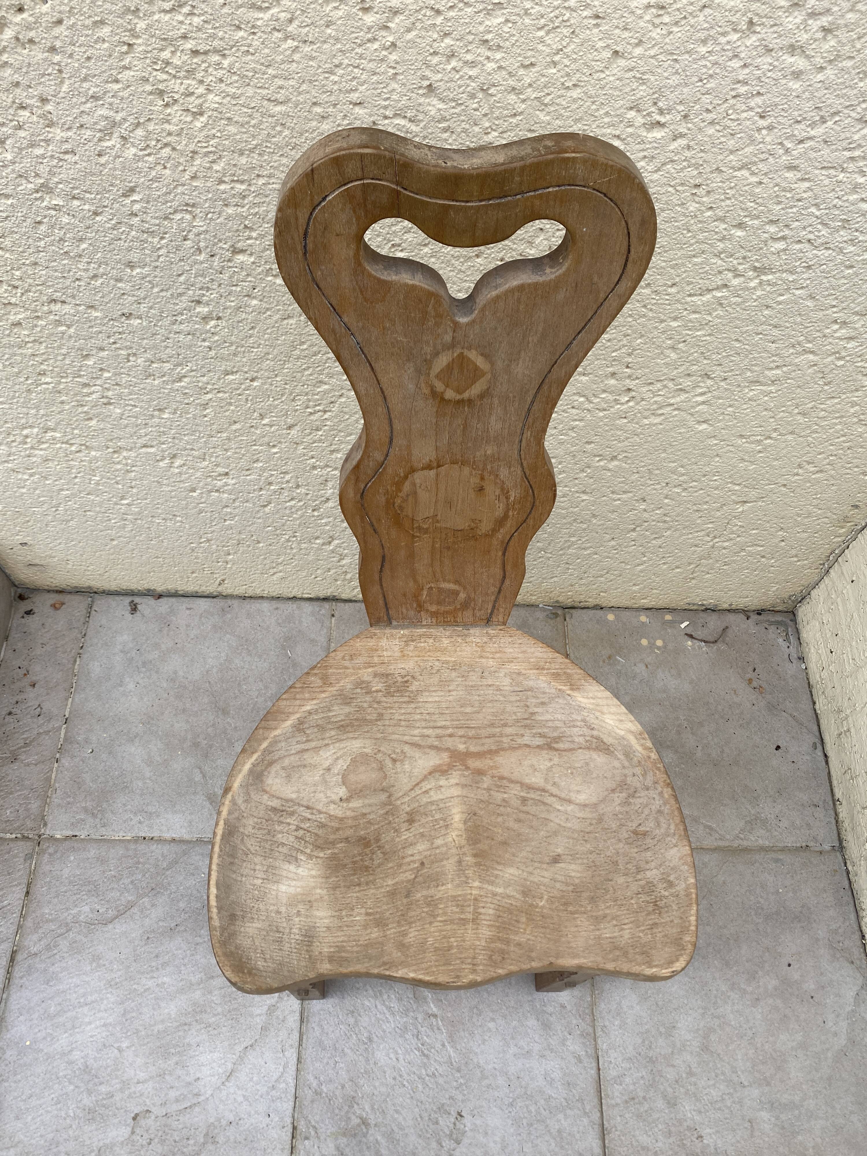 Wooden tripod chair from the 60s