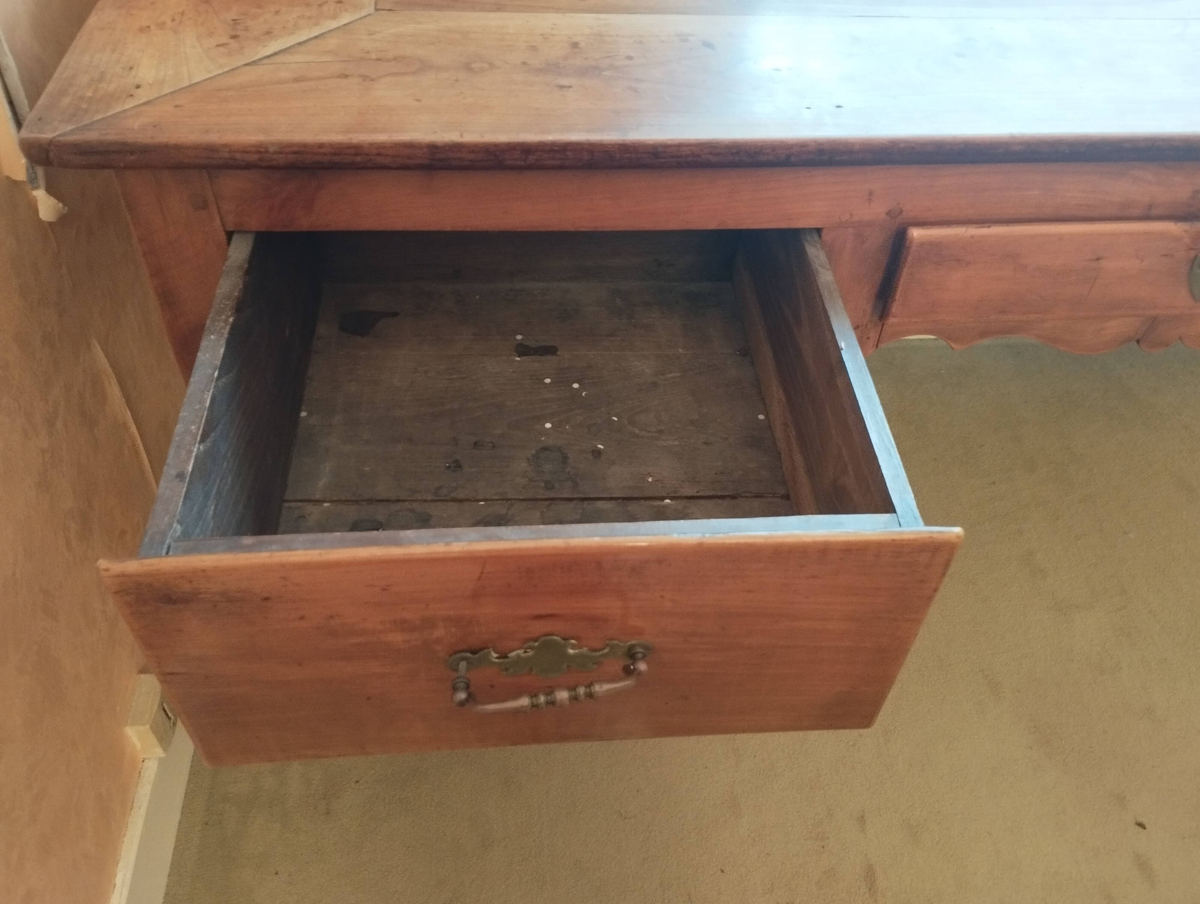 Large Louis XV mid-century desk in solid walnut.