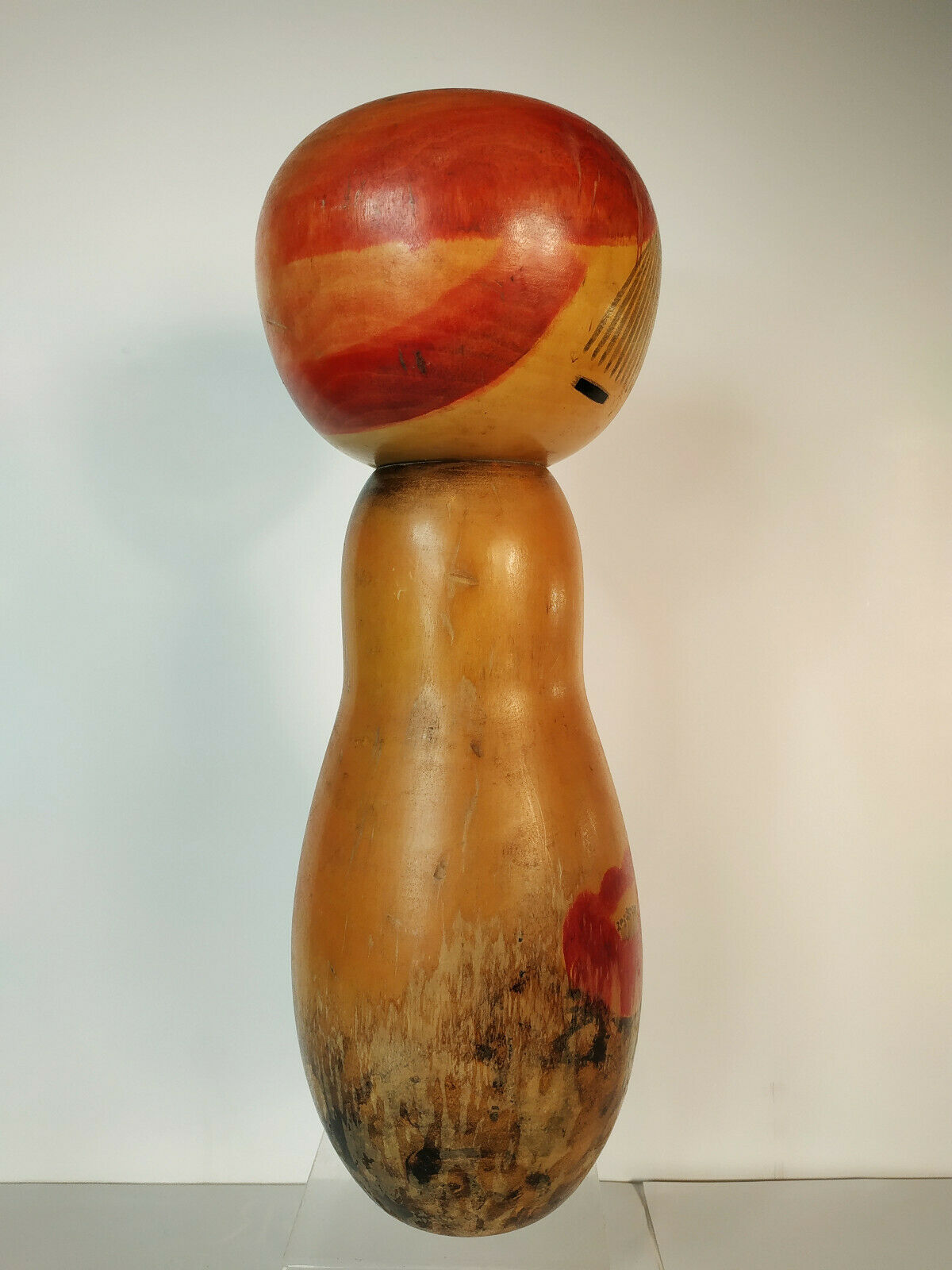 Grande Kokeshi - Winter camelia - master Watanabee Masao - 1917-2007