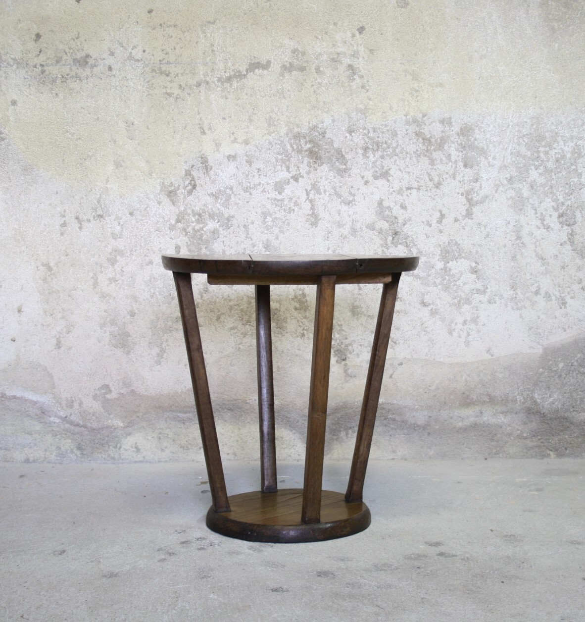 Solid wood pedestal table 30/40s