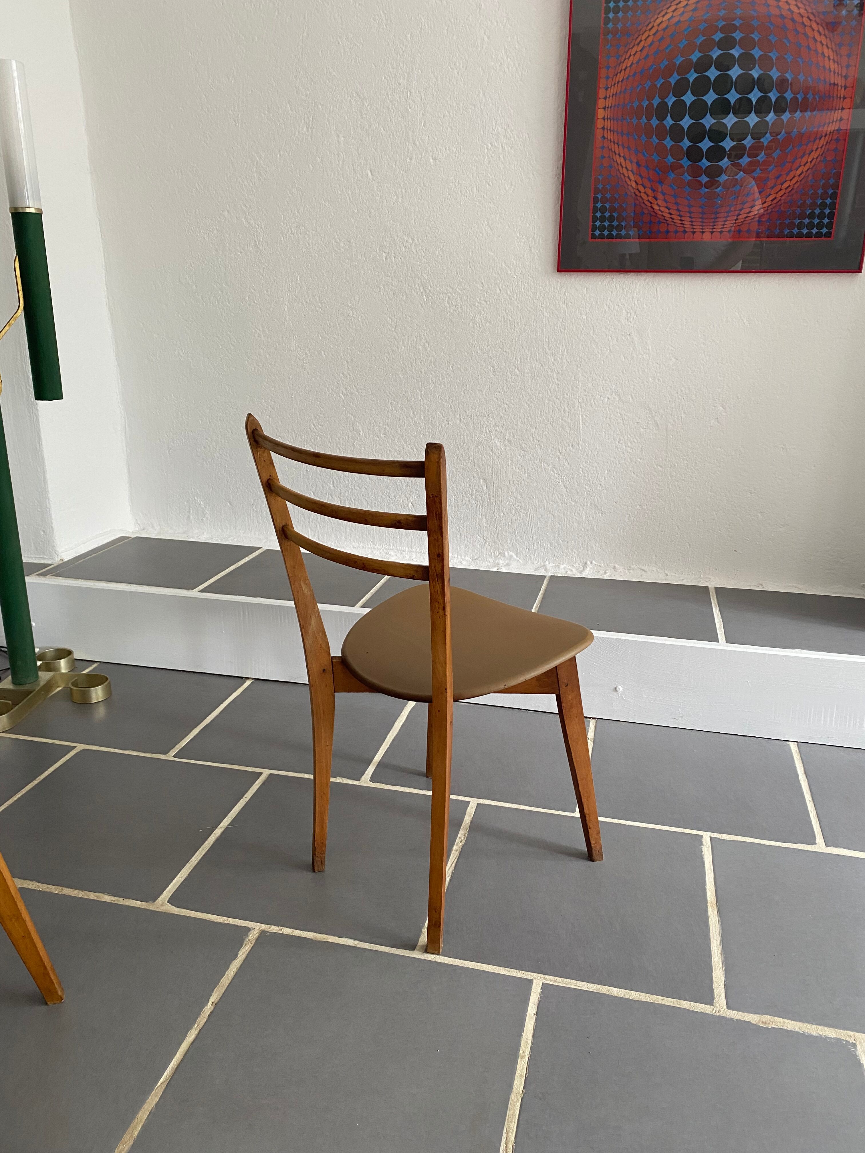 6 scandinavian chairs