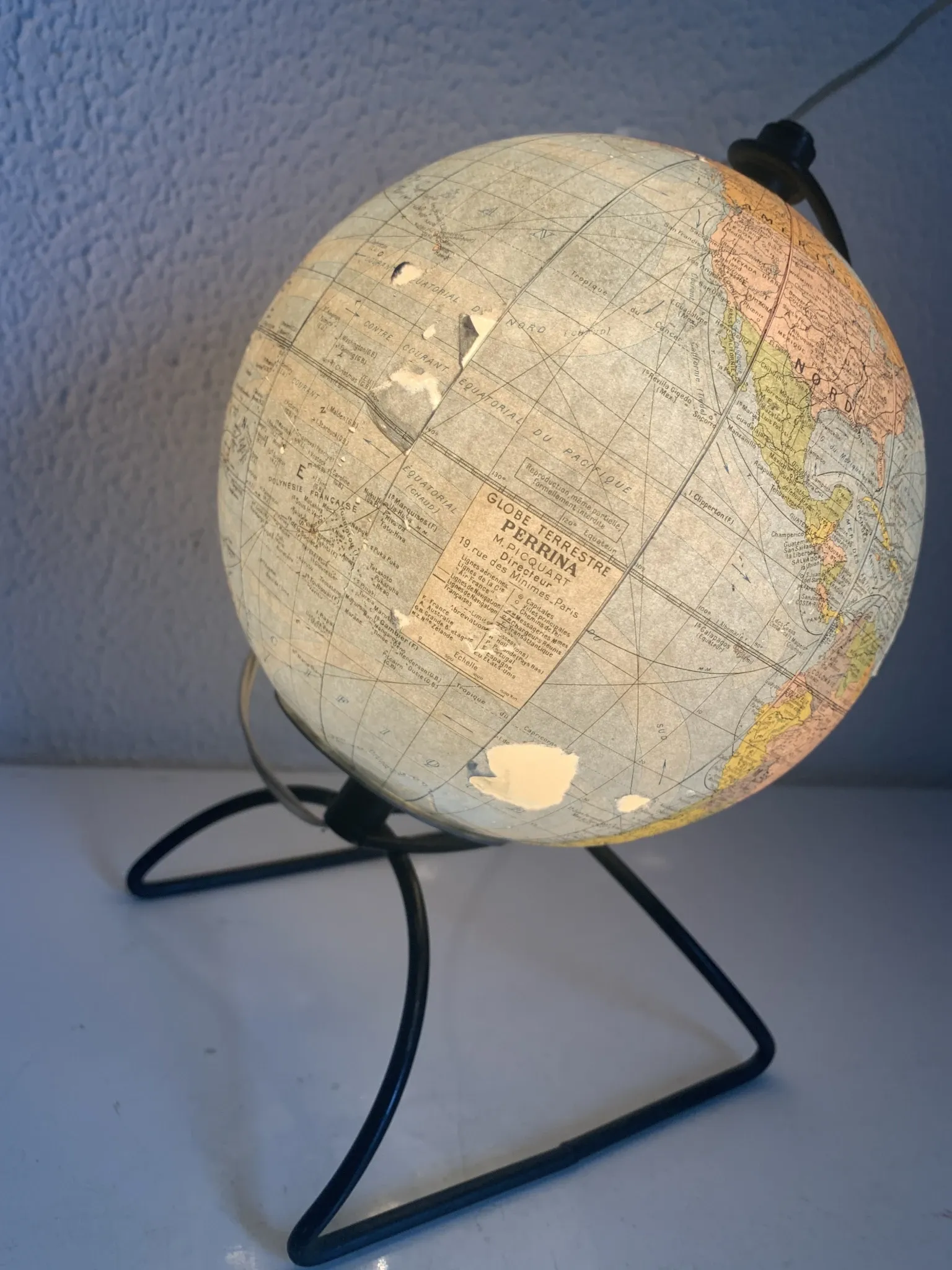 Vintage 1960 terrestrial globe glass world map Perrina - 24 cm