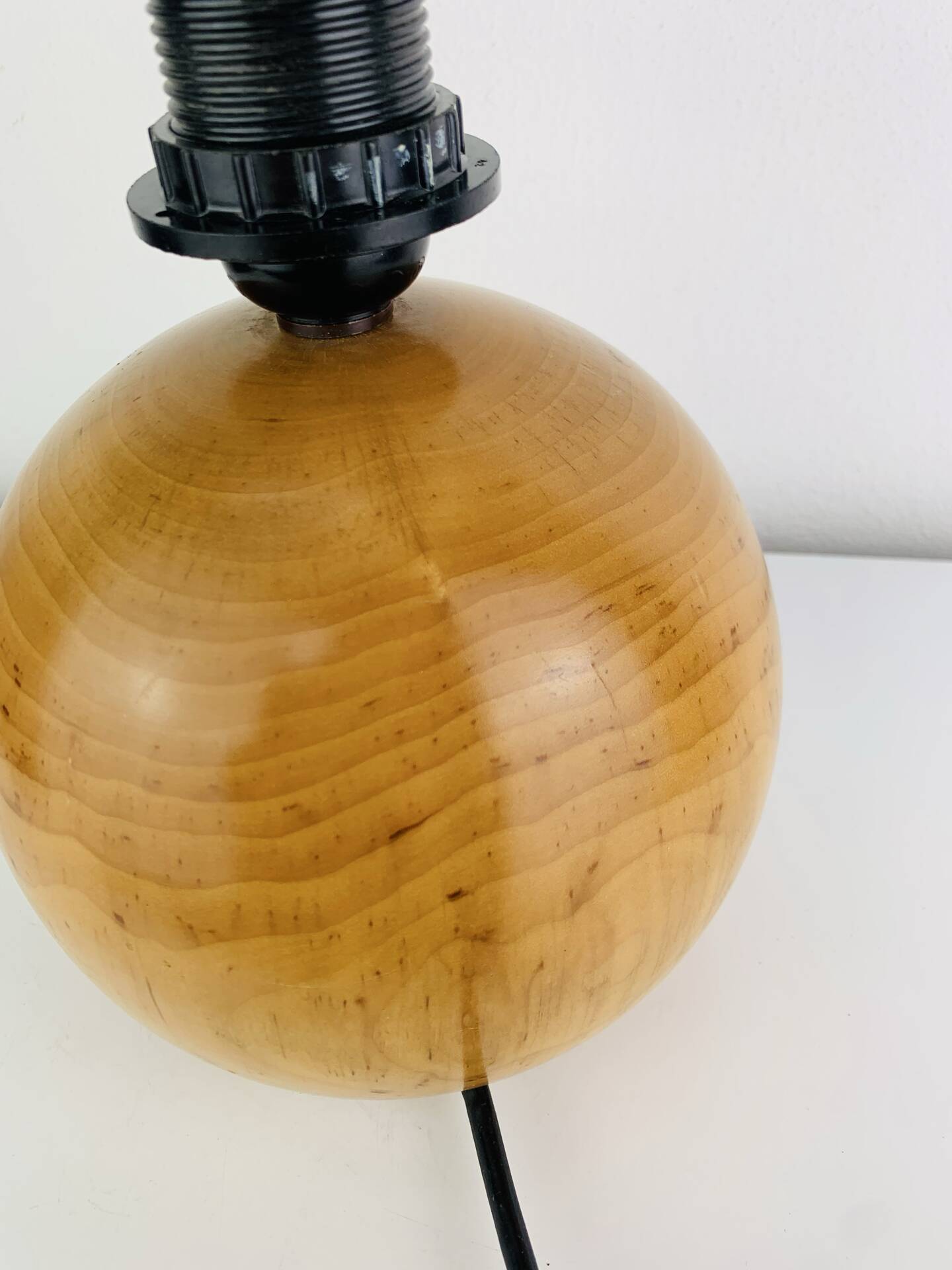 Wooden ball lamp SCE 1980s