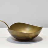 Empty brass leaf pocket