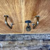 Scandinavian row adjustable shelf