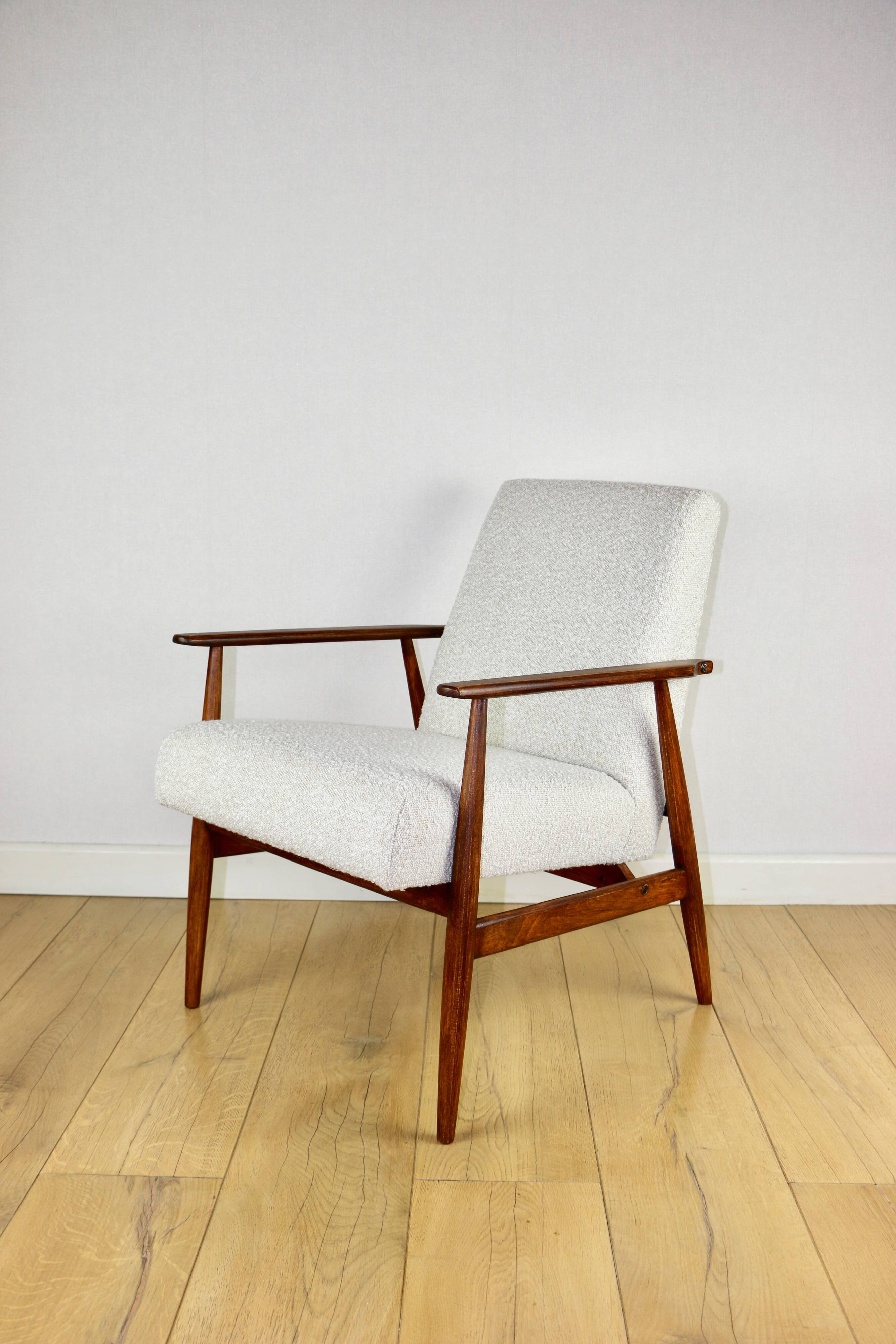 Armchair 'Lis', 1970s, white boucle, design by Henryk Lis - dark wood - 2 pieces available