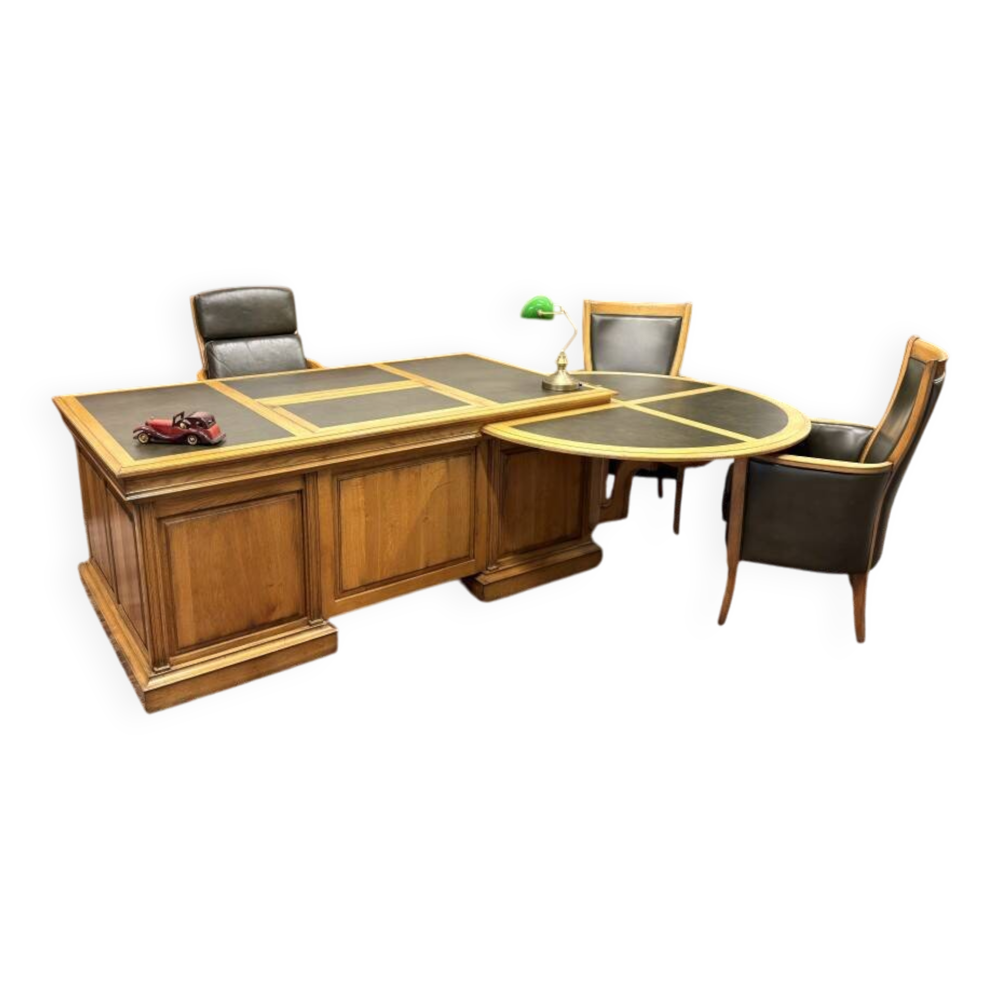 Ensemble de bureau classique RAC en anglais avec table de conférence