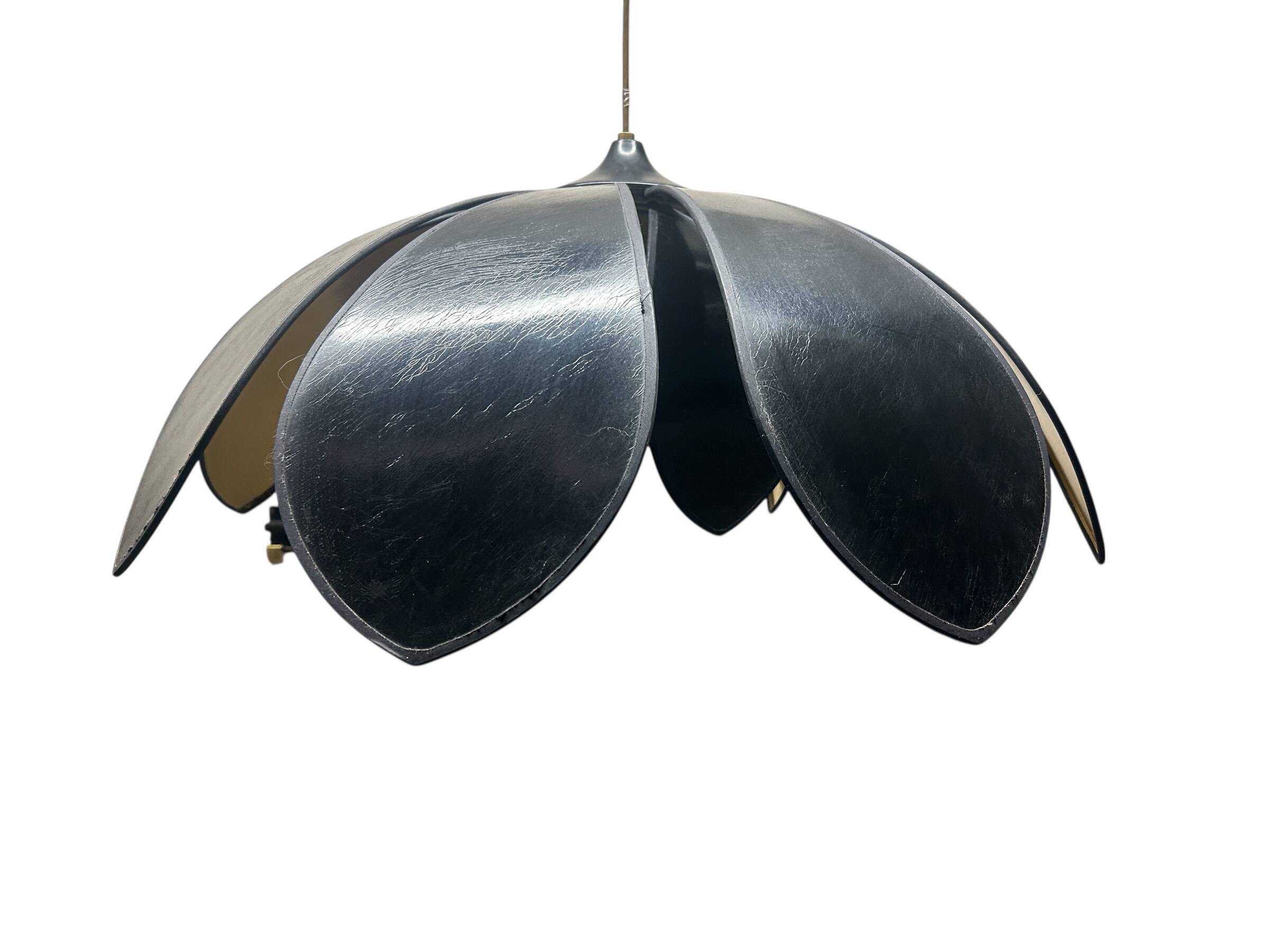 Suspension lotus Robert de Schuytener large format